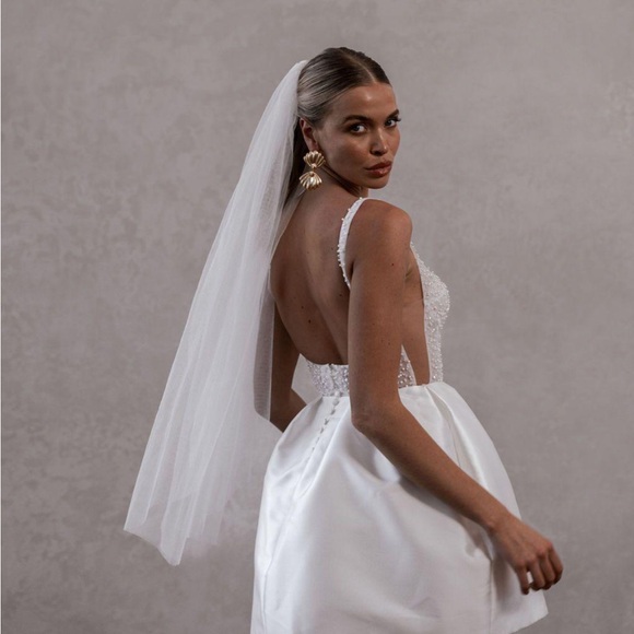 MWL MADE WITH LOVE | MOLLY VEIL - Picture 2 of 14